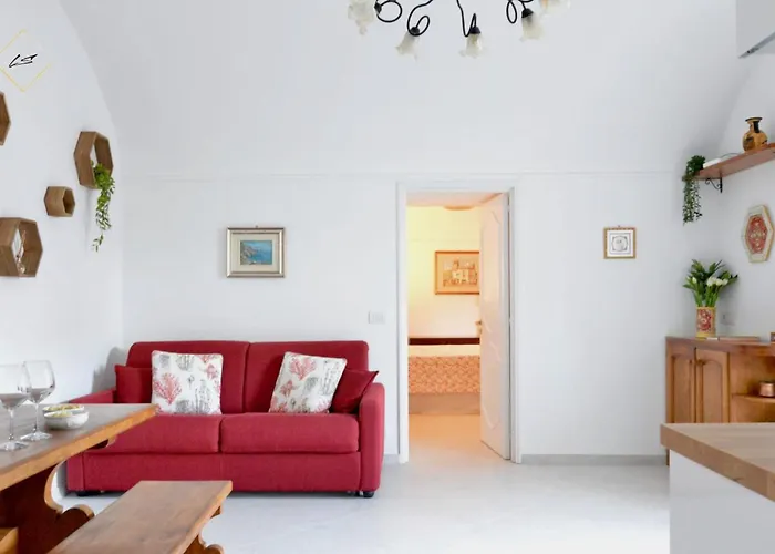 Lusi Capri House